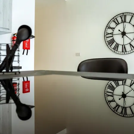 Amazing Luxury Maisonette With Back Patio 公寓 马尔萨斯卡拉