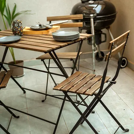 Amazing Luxury Maisonette With Back Patio 公寓